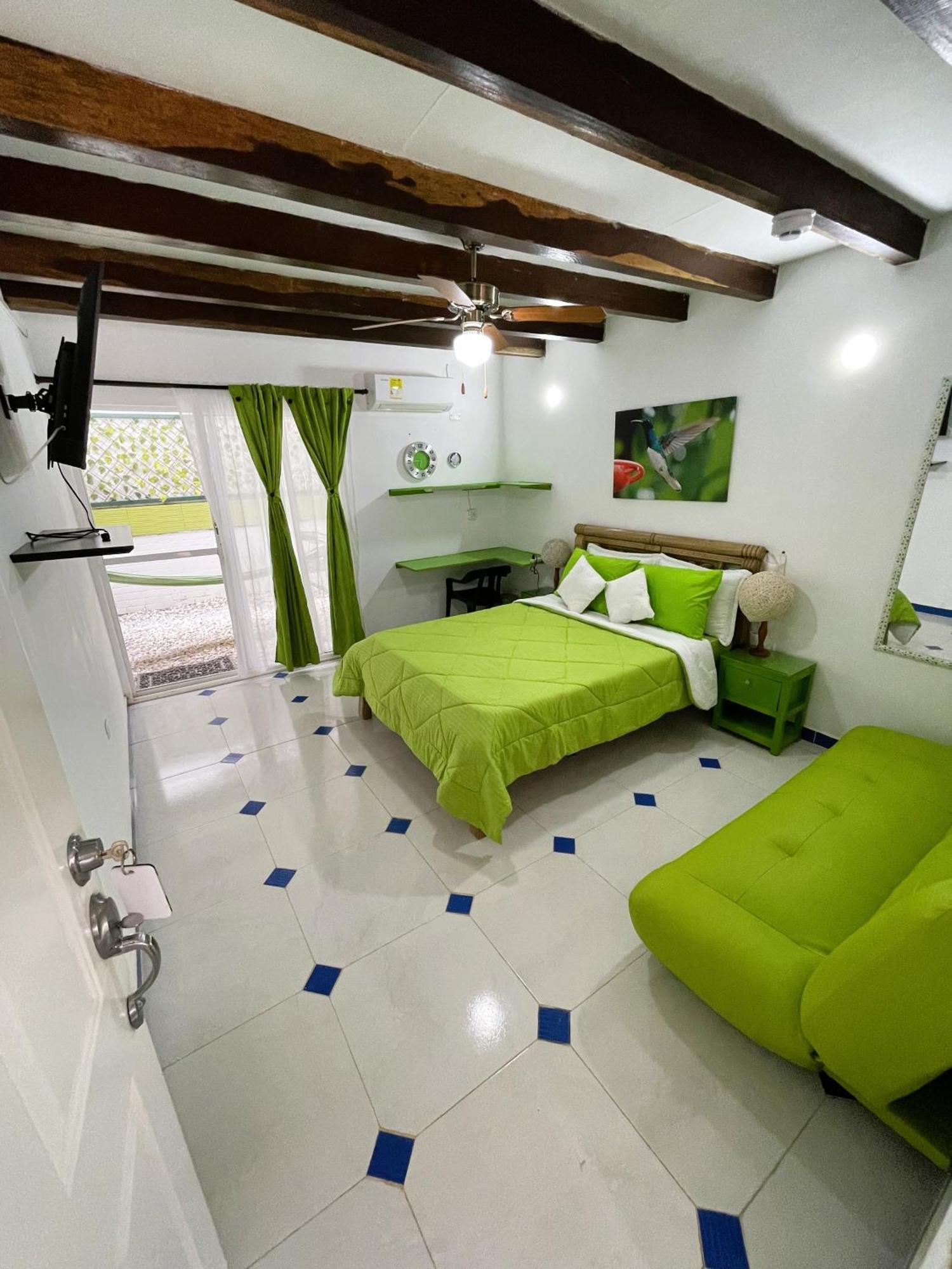 Hostal Paraiso Минка Экстерьер фото