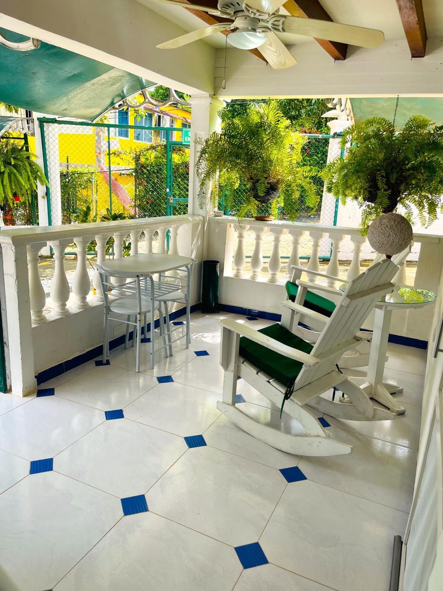 Hostal Paraiso Минка Экстерьер фото